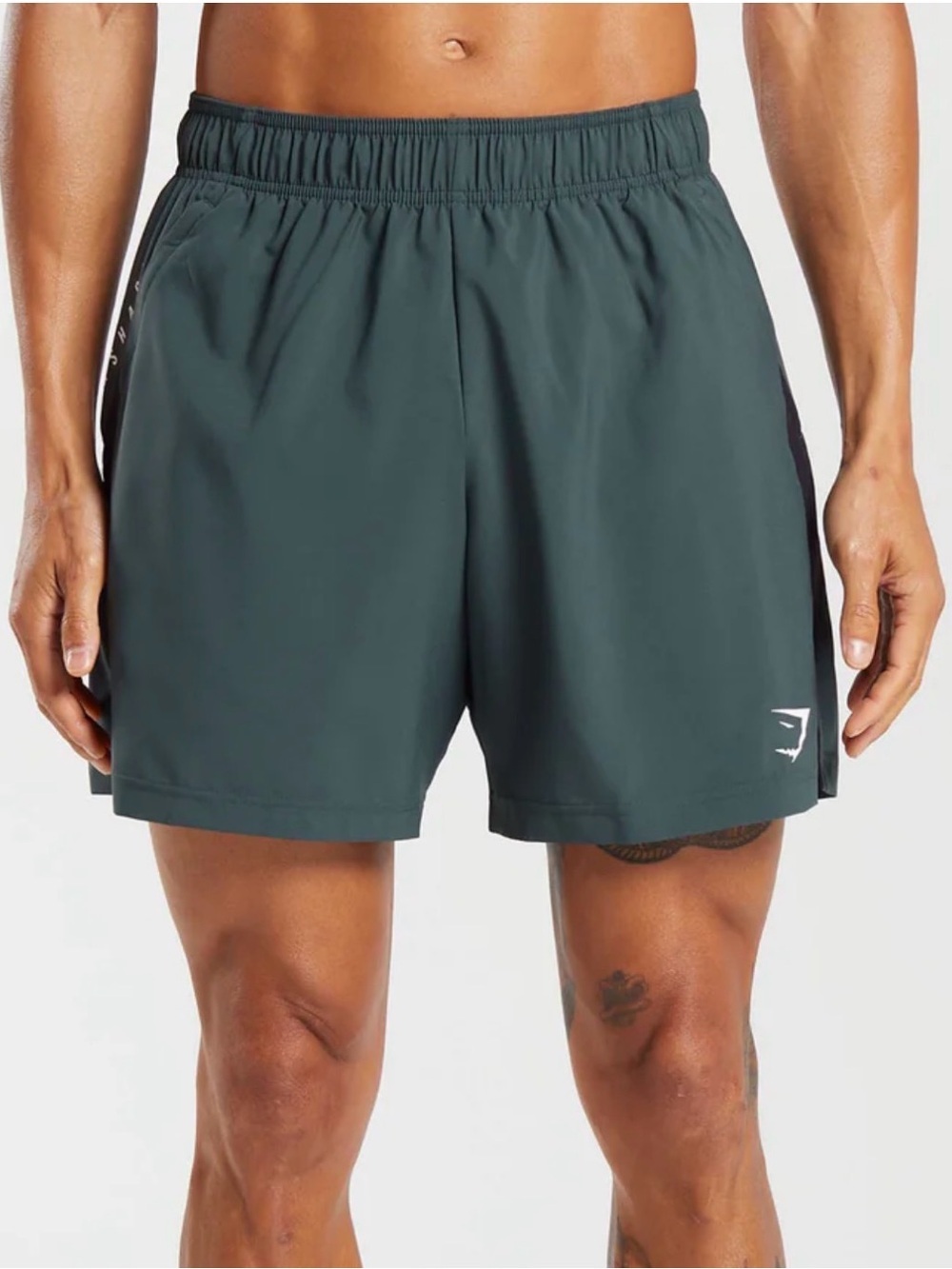 GYMSHARK SPORT 7" SHORTS SIZE M dark green